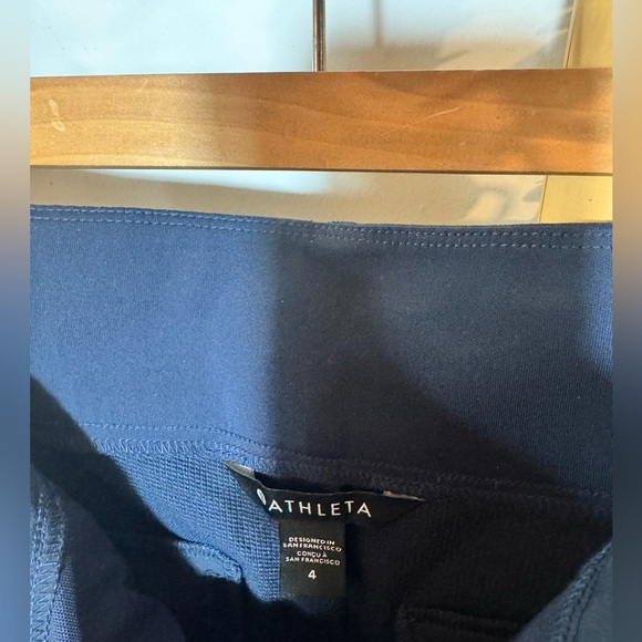 Athleta Wander Hybrid Pant - Size 4 - Picture 4 of 7